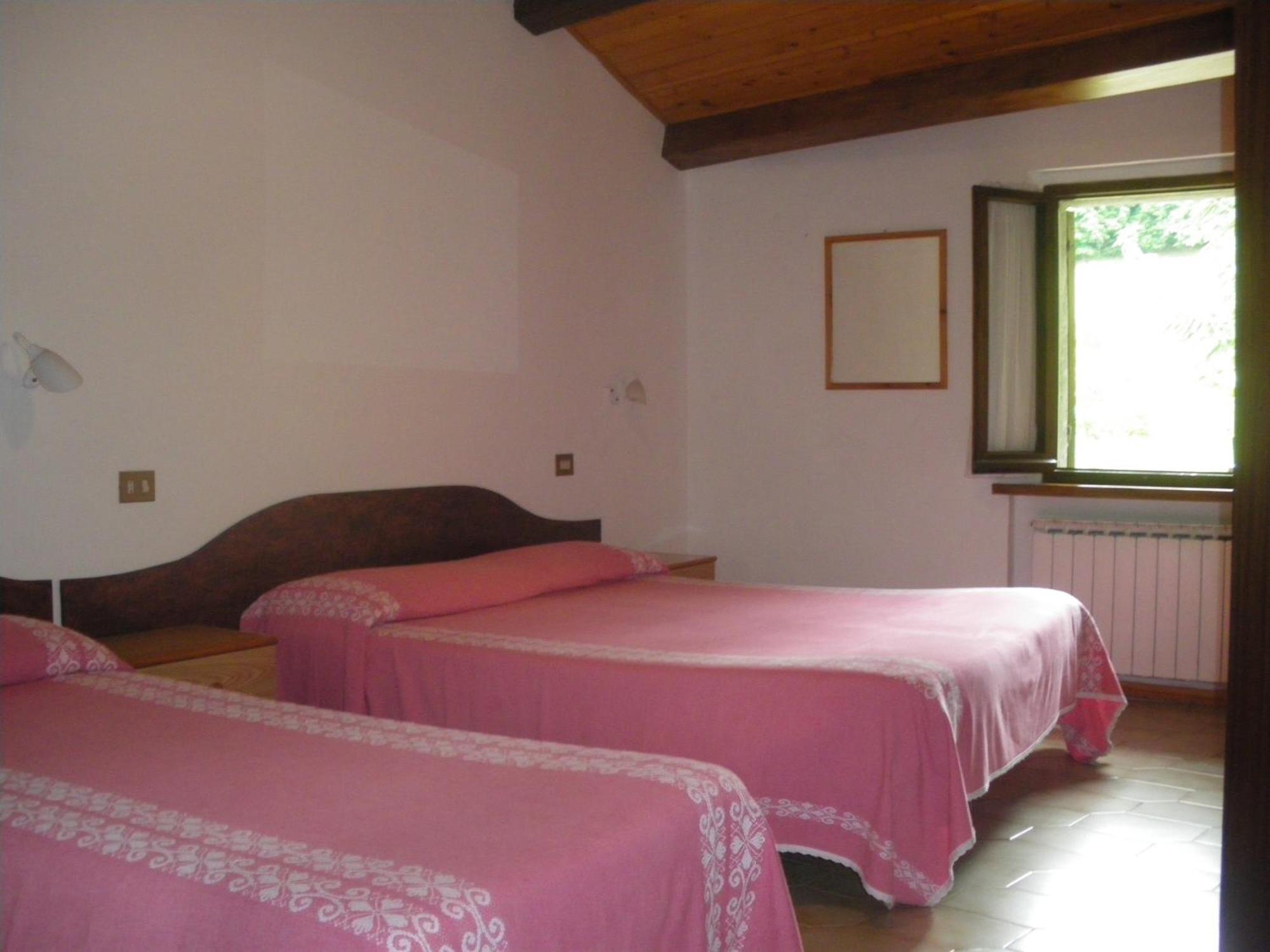 Agriturismo Orsaiola Urbania Kültér fotó