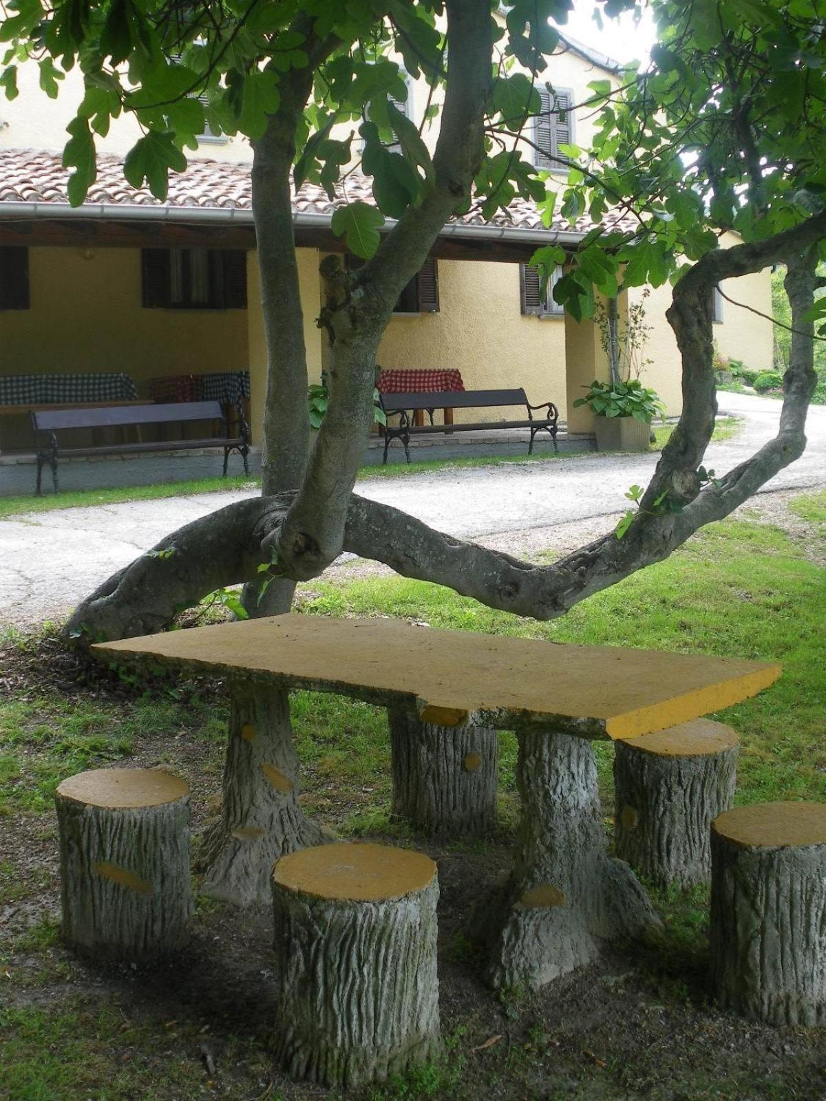Agriturismo Orsaiola Urbania Kültér fotó