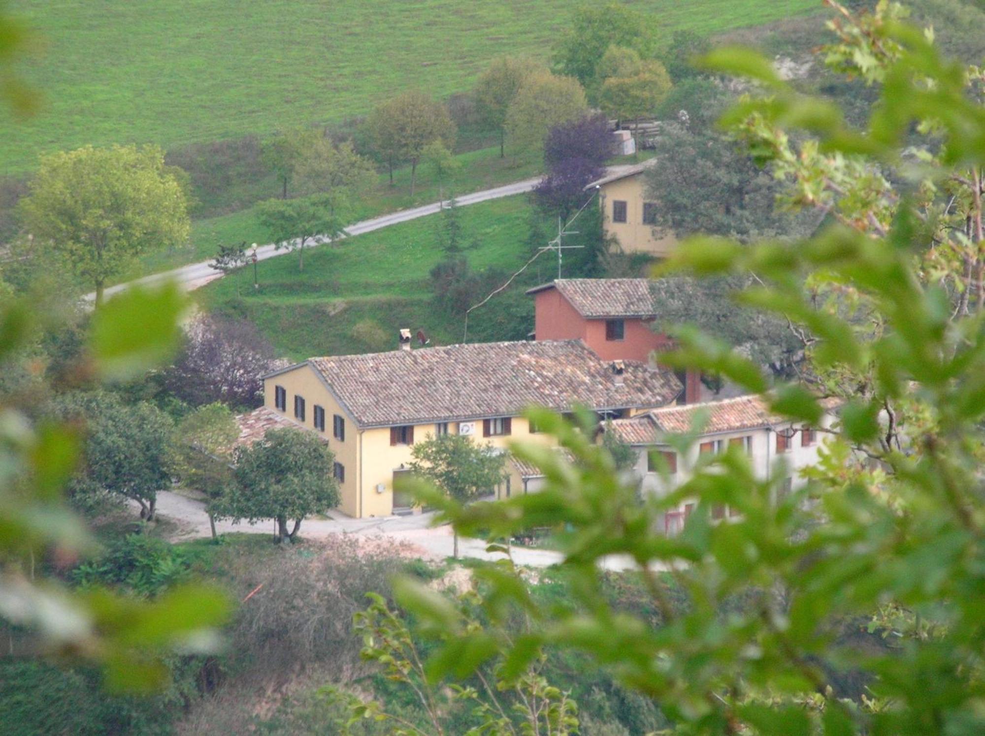 Agriturismo Orsaiola Urbania Kültér fotó