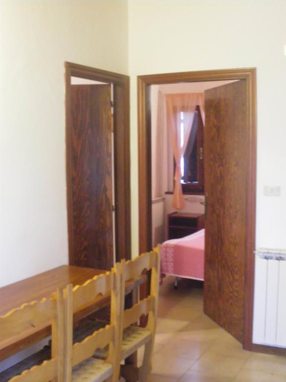Agriturismo Orsaiola Urbania Kültér fotó